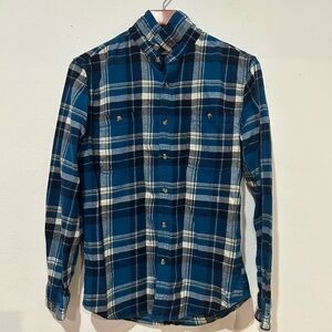 Sonoma Casual Blue and White Button Down Shirt
